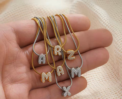 Collar Inicial “bubble letter”