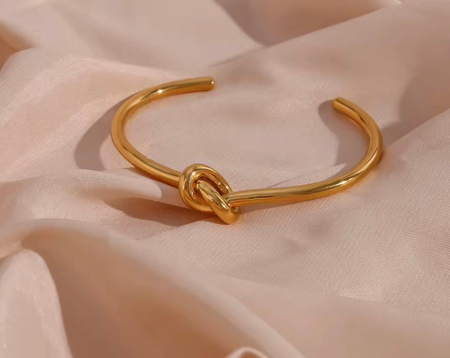 Brazalete nudo